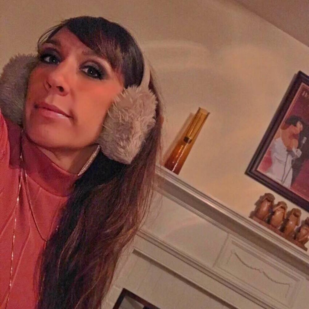 Meet your Posher, Valerie